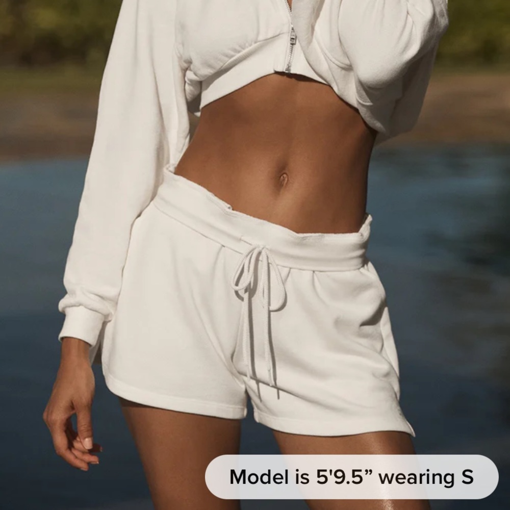 Alo Low Key Sweat Shorts - Gem